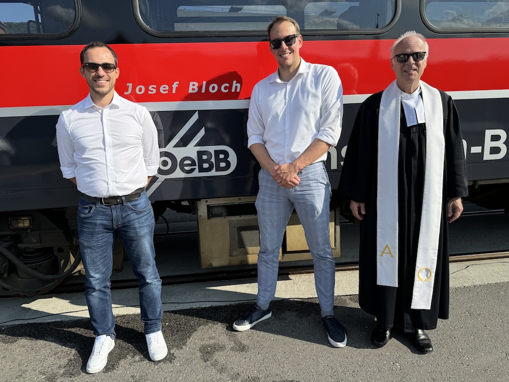 OeBB_Segnung_Gruppenbild_2_klein.jpeg