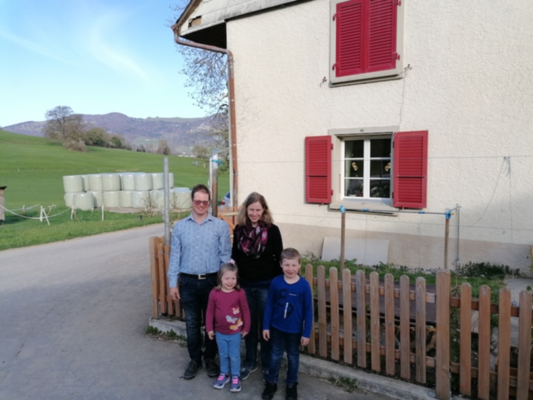 Familie Strähl.jpg.jpeg