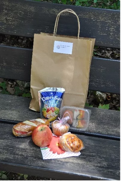 Vereinsreise Lunch.jpg Vereinsreise Lunch.jpg